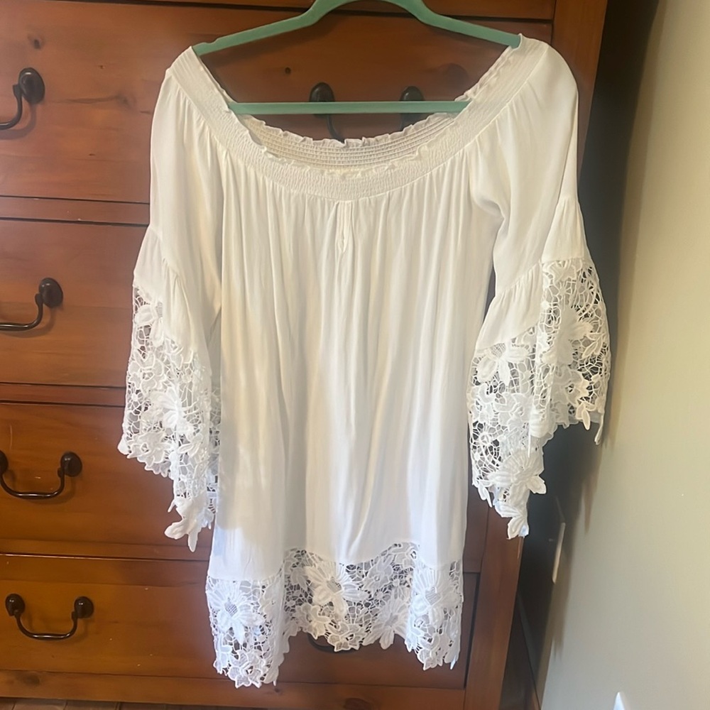 Boho off the shoulder S/M lace tunic
